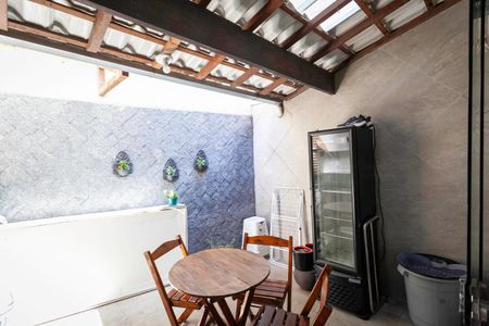 Casa à venda com 92m², 2 quartos e 1 vagaÁrea gourmet