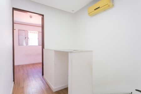 Casa de condomínio à venda com 75m², 2 quartos e 2 vagas Casa de condomínio à venda com 75m², 2 quartos e 2 vagasHall do Quarto