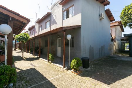 Área Externa  de casa de condomínio à venda com 2 quartos, 75m² em Jardim Helena, São Paulo