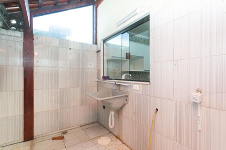 Casa de condomínio à venda com 75m², 2 quartos e 2 vagas Casa de condomínio à venda com 75m², 2 quartos e 2 vagasÁrea de Serviço