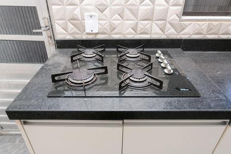 Casa de condomínio à venda com 75m², 2 quartos e 2 vagas Casa de condomínio à venda com 75m², 2 quartos e 2 vagasCozinha - Cooktop