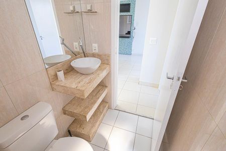 Apartamento para alugar com 65m², 3 quartos e 1 vagabanheiro