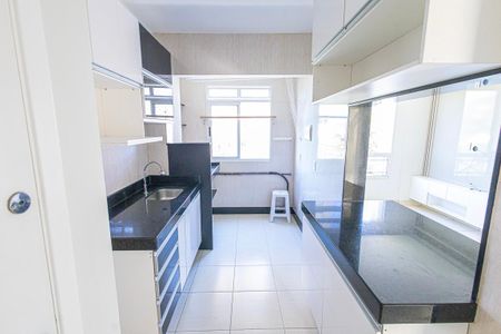 cozinha de apartamento para alugar com 3 quartos, 65m² em Venda Nova, Belo Horizonte