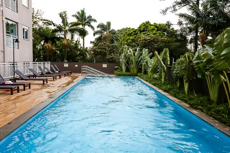 Apartamento à venda com 50m², 2 quartos e 1 vaga Apartamento à venda com 50m², 2 quartos e 1 vagaÁrea comum - Piscina