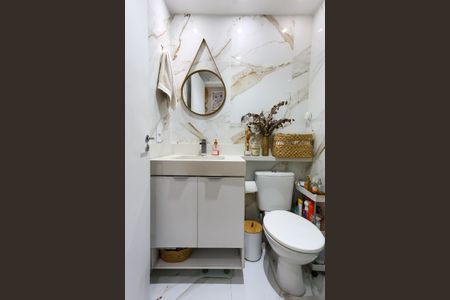 Apartamento à venda com 50m², 2 quartos e 1 vaga Apartamento à venda com 50m², 2 quartos e 1 vagaBanheiro