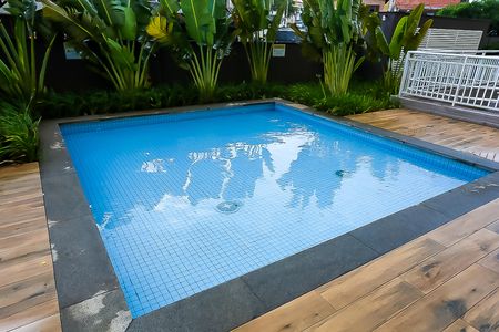 Apartamento à venda com 50m², 2 quartos e 1 vaga Apartamento à venda com 50m², 2 quartos e 1 vagaÁrea comum - Piscina