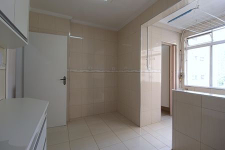 Apartamento à venda com 80m², 2 quartos e sem vagaCozinha
