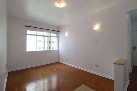 Sala de apartamento para alugar com 2 quartos, 80m² em Vila Nova Conceição, São Paulo