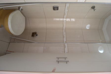 Apartamento à venda com 80m², 2 quartos e sem vagaBanheiro de Serviço