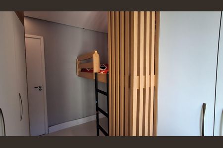 Apartamento à venda com 71m², 2 quartos e 2 vagasQuarto 