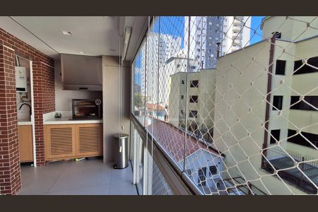 Apartamento à venda com 71m², 2 quartos e 2 vagasVaranda 