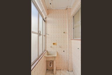 Apartamento à venda com 60m², 2 quartos e 1 vagaÁrea de Serviço