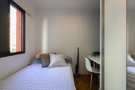 Apartamento à venda com 82m², 2 quartos e 2 vagasQuarto