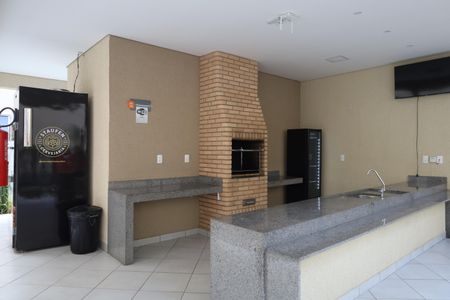 Apartamento para alugar com 41m², 2 quartos e 1 vagaÁrea comum - Churrasqueira