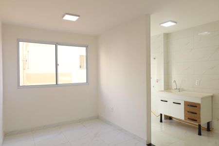 Sala de apartamento para alugar com 2 quartos, 41m² em Parada Xv de Novembro, São Paulo
