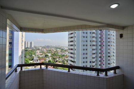 Varanda de apartamento para alugar com 1 quarto, 69m² em Barra da Tijuca, Rio de Janeiro