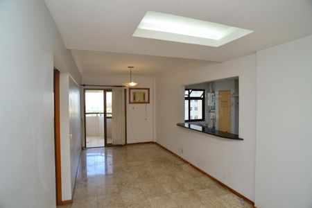 Sala de apartamento para alugar com 1 quarto, 69m² em Barra da Tijuca, Rio de Janeiro
