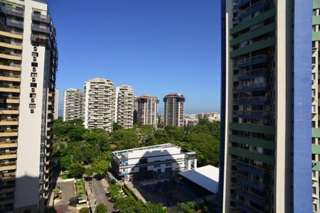 Apartamento para alugar com 69m², 1 quarto e 1 vaga Apartamento para alugar com 69m², 1 quarto e 1 vagaVaranda