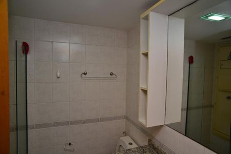 Apartamento para alugar com 69m², 1 quarto e 1 vaga Apartamento para alugar com 69m², 1 quarto e 1 vagaBanheiro Social