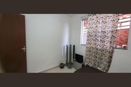 Apartamento para alugar com 80m², 2 quartos e 1 vagaquarto 2