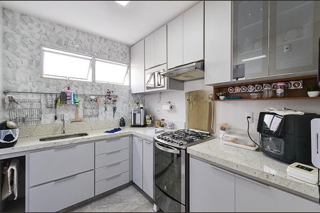 Apartamento à venda com 105m², 3 quartos e 2 vagasCozinha