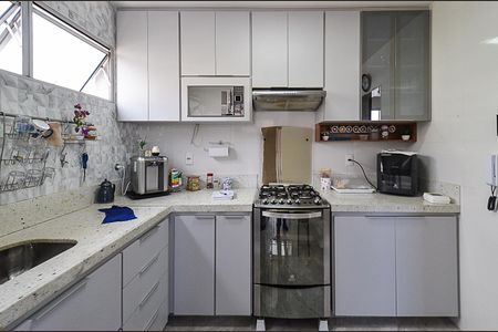 Apartamento à venda com 105m², 3 quartos e 2 vagasCozinha