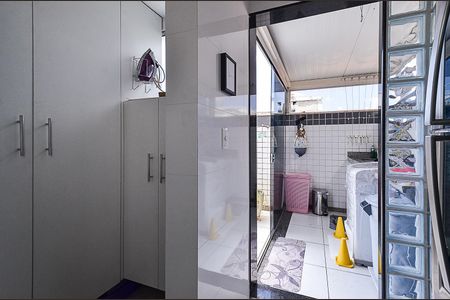 Apartamento à venda com 105m², 3 quartos e 2 vagasÁrea de Serviço