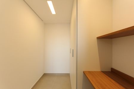 Apartamento para alugar com 47m², 1 quarto e 1 vaga Apartamento para alugar com 47m², 1 quarto e 1 vagaCloset Suíte