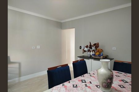 Casa à venda com 97m², 3 quartos e 2 vagasCopa