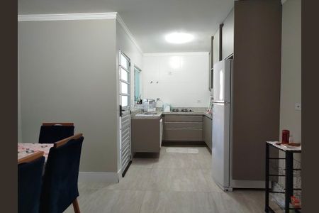 Casa à venda com 97m², 3 quartos e 2 vagasCopa