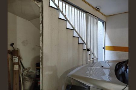 Casa à venda com 97m², 3 quartos e 2 vagasGaragem