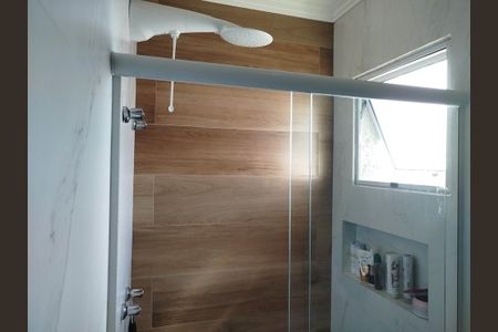 Casa à venda com 97m², 3 quartos e 2 vagasBanheiro da Suíte