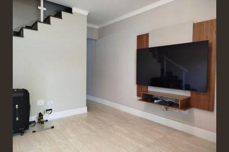 Casa à venda com 97m², 3 quartos e 2 vagasSala