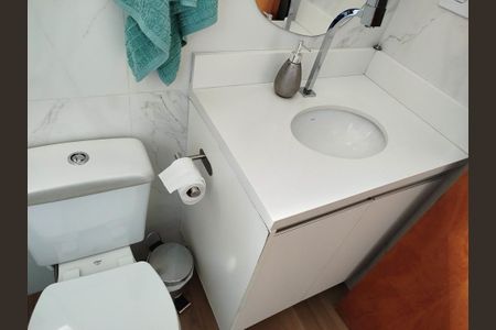 Casa à venda com 97m², 3 quartos e 2 vagasBanheiro da Suíte