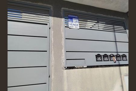 Casa à venda com 97m², 3 quartos e 2 vagasFachada e portaria