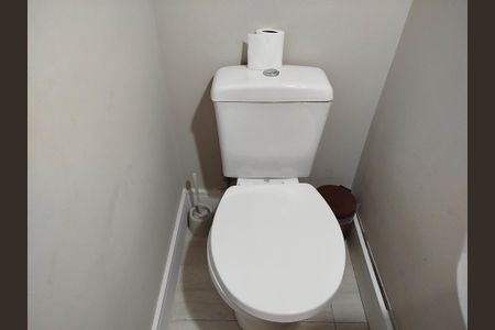 Casa à venda com 97m², 3 quartos e 2 vagasLavabo