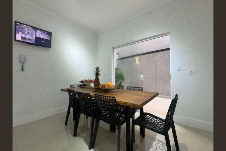 Casa à venda com 220m², 4 quartos e 5 vagasSala de Jantar