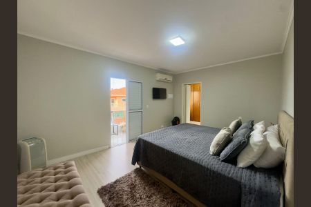 Casa à venda com 220m², 4 quartos e 5 vagasQuarto 2