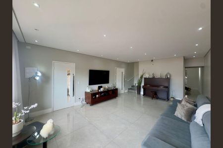 Sala de casa à venda com 4 quartos, 220m² em Jardim Vila Galvao, Guarulhos