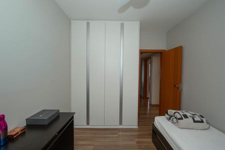 Apartamento à venda com 116m², 4 quartos e 2 vagasQUARTO3