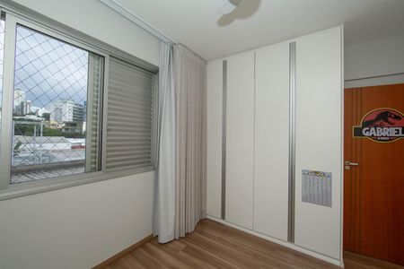 Apartamento à venda com 116m², 4 quartos e 2 vagasQUARTO2
