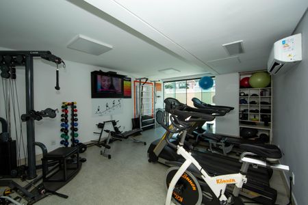 Apartamento à venda com 116m², 4 quartos e 2 vagasACADEMIA