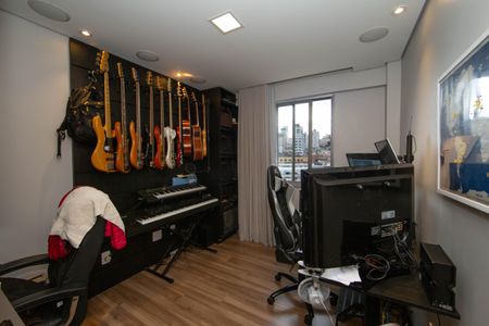 Apartamento à venda com 116m², 4 quartos e 2 vagasQUARTO4