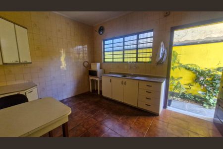 Casa para alugar com 150m², 3 quartos e 3 vagas