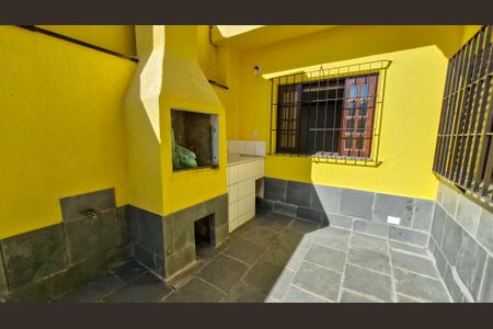 Casa para alugar com 150m², 3 quartos e 3 vagas