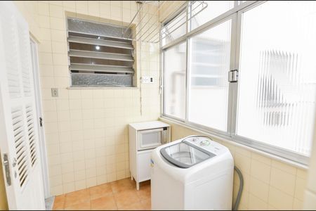 Apartamento para alugar com 110m², 3 quartos e 1 vagaÁrea de Serviço