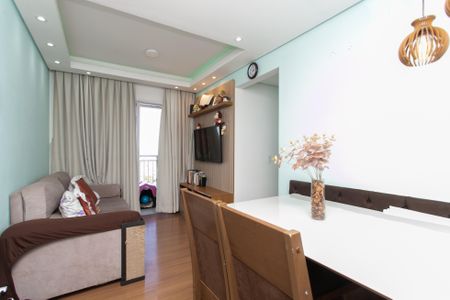 Sala de apartamento à venda com 2 quartos, 47m² em Itaquera, São Paulo