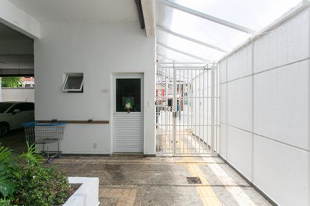 Apartamento à venda com 47m², 2 quartos e 1 vagaÁrea comum - Entrada 