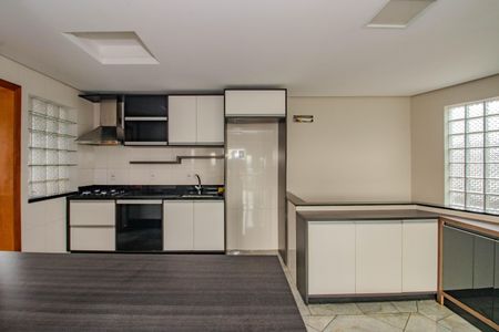 Apartamento para alugar com 170m², 3 quartos e 2 vagasCozinha e Área de Serviço