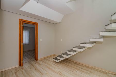 Apartamento para alugar com 170m², 3 quartos e 2 vagasEscadas